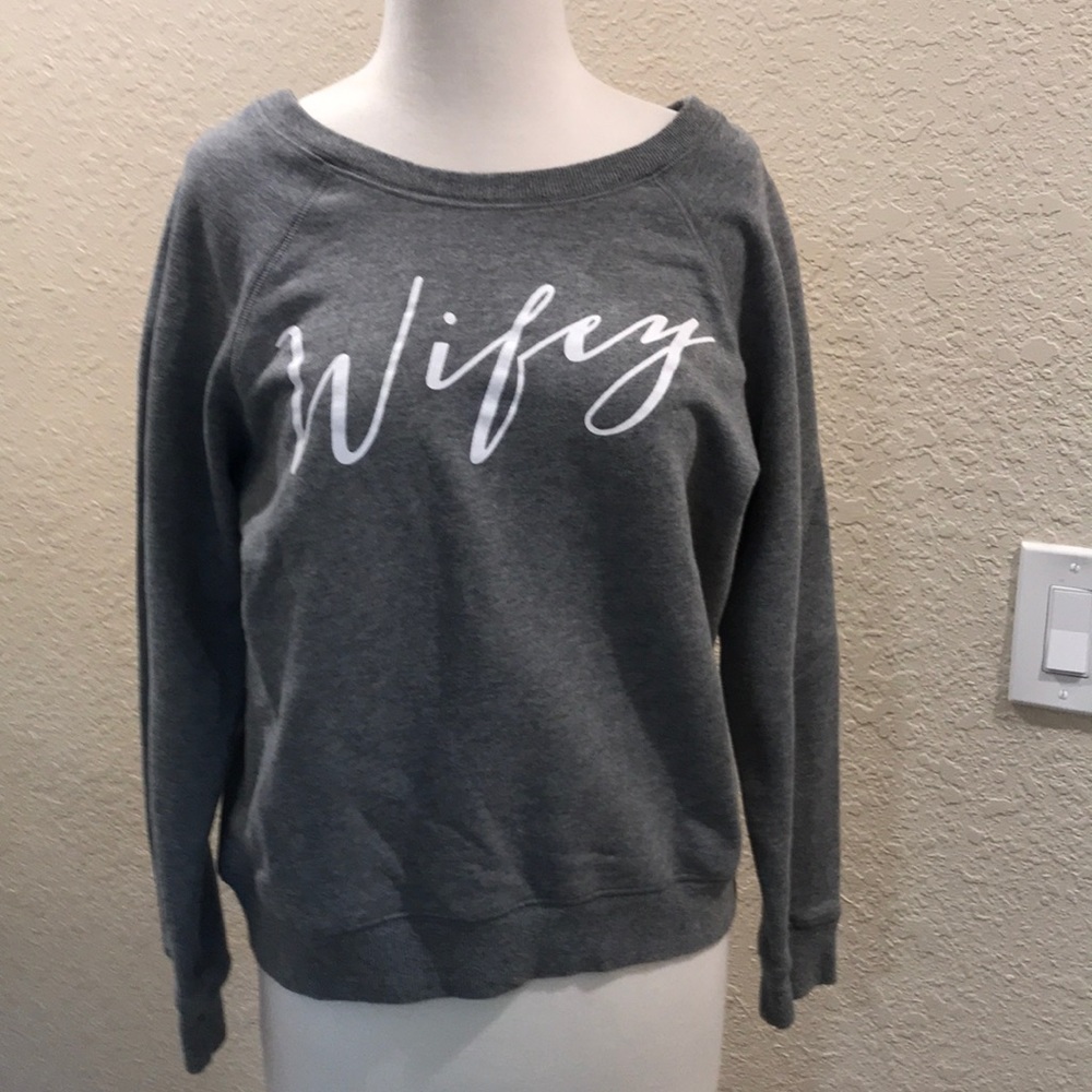 Wifey sweatshirt S
